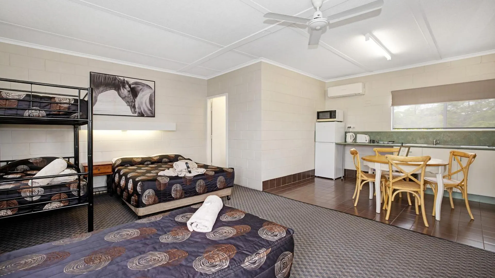 Hillview Motel Charters Towers Qld