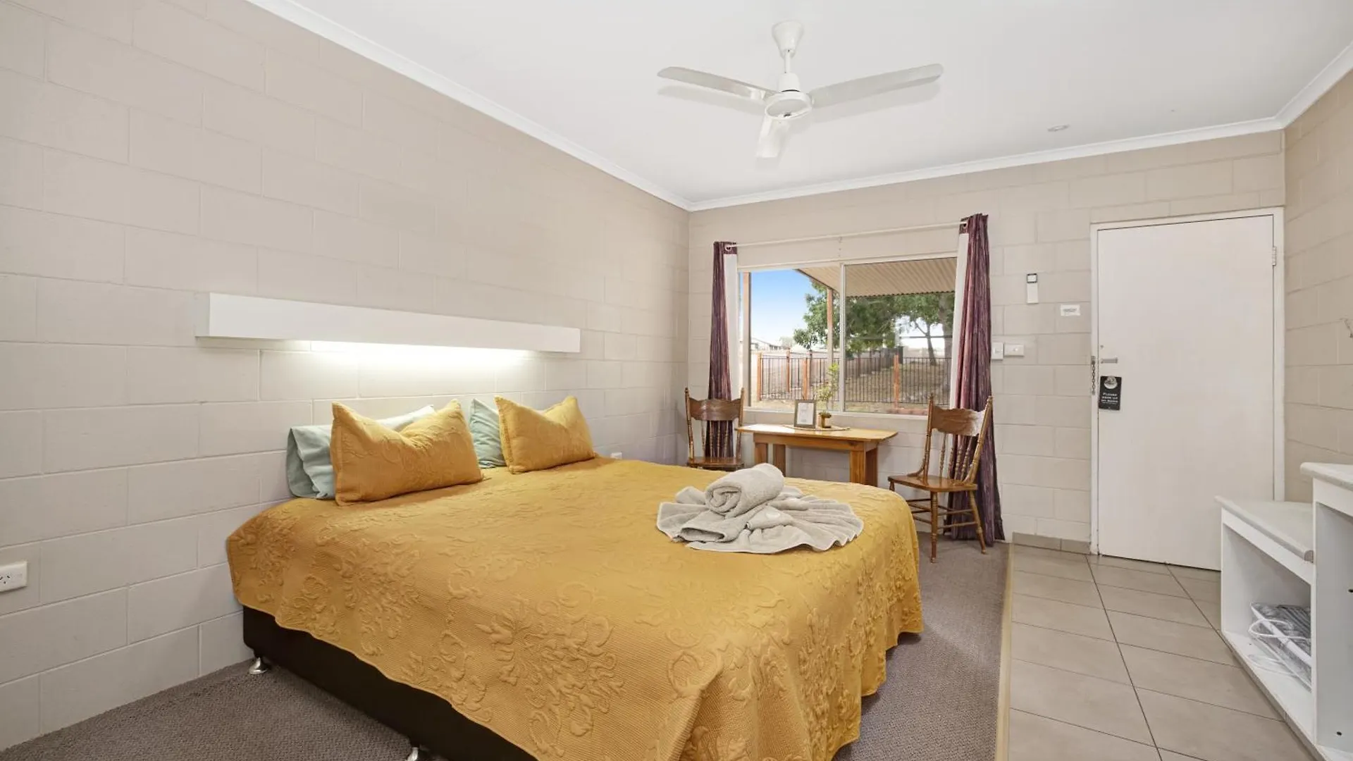 Hillview Motel Charters Towers Qld Australia